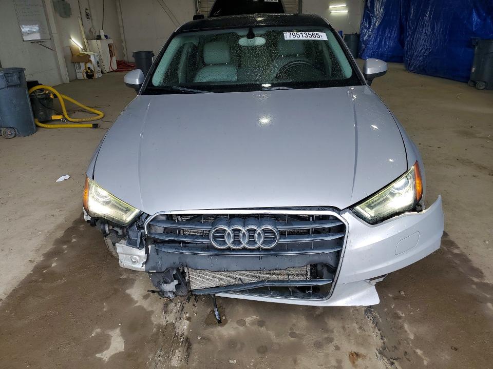 79513565 :رقم المزاد ، WAUCJGFF2F1028655 vin ، 2015 Audi A3 مزاد بيع