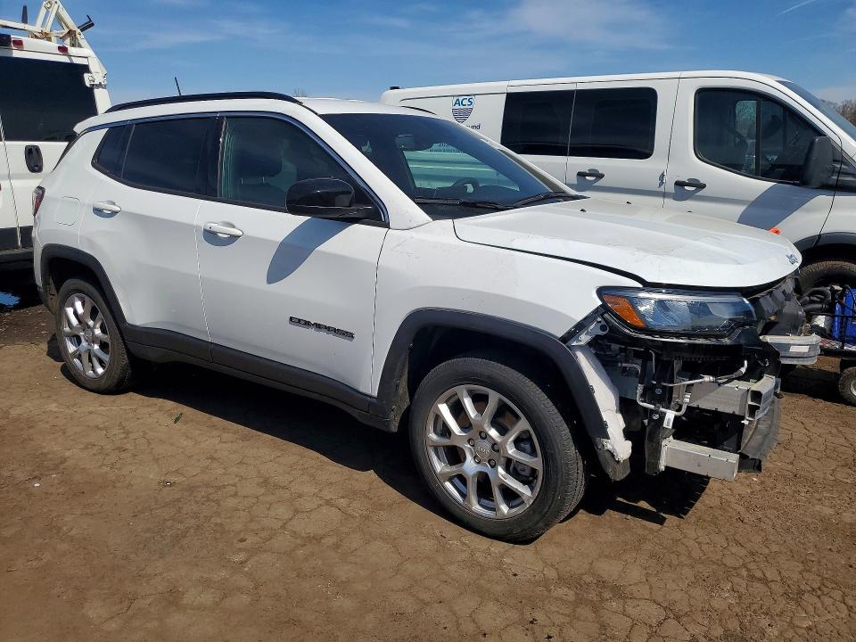 46711496 :رقم المزاد ، 3C4NJDFN8RT583754 vin ، 2024 Jeep Compass مزاد بيع