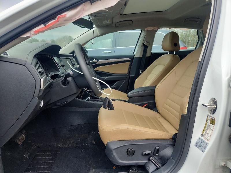 46989106 :رقم المزاد ، 3VWC57BU8MM103092 vin ، 2021 Volkswagen Jetta مزاد بيع