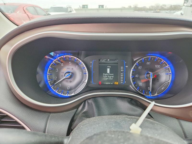 46254036 :رقم المزاد ، 2C4RC1BG0KR627143 vin ، 2019 Chrysler Pacifica مزاد بيع