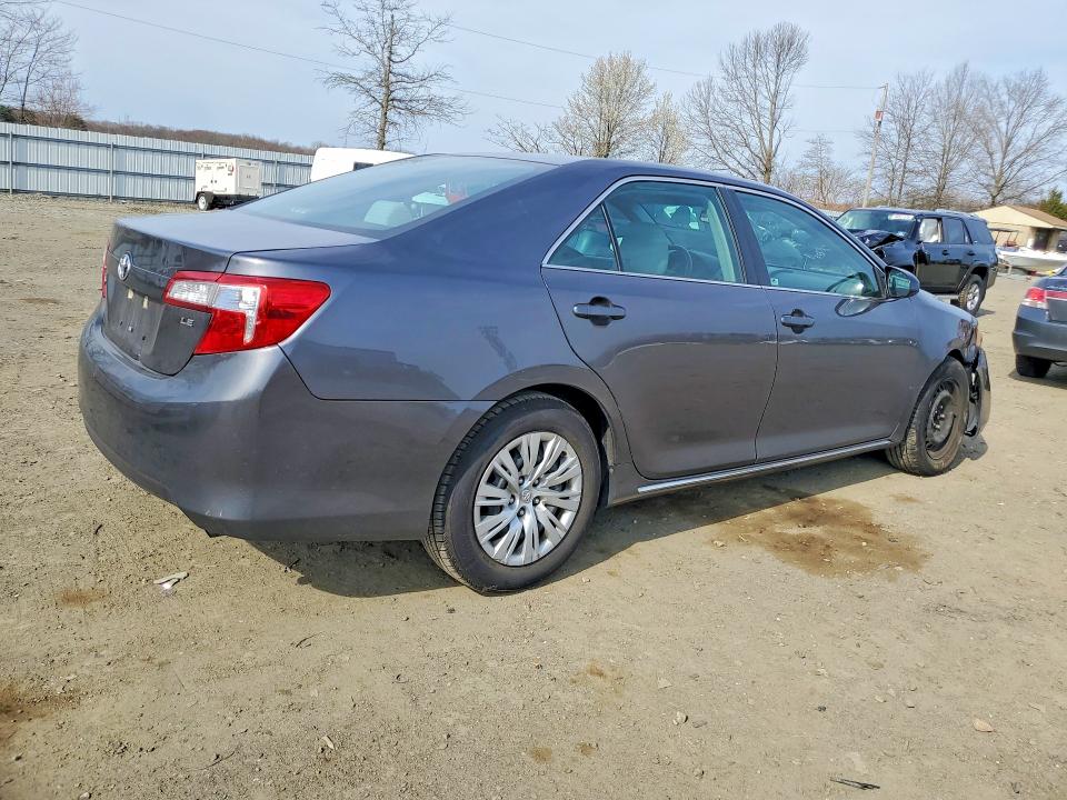 47961856 :رقم المزاد ، 4T4BF1FK5ER364390 vin ، 2014 Toyota Camry مزاد بيع
