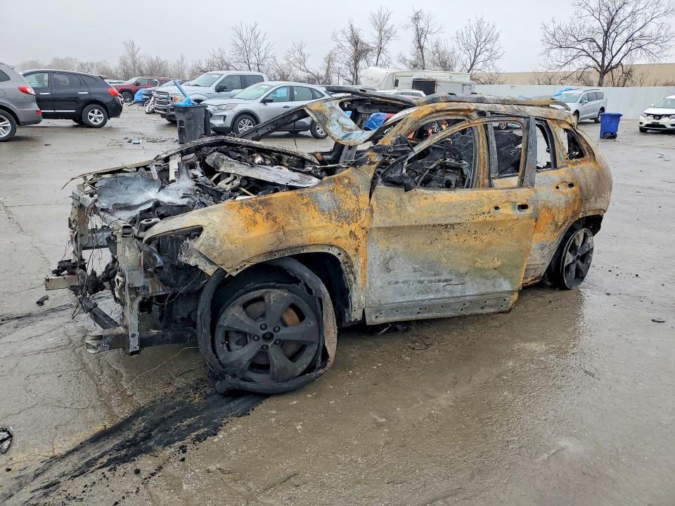 Продаж на аукціоні авто 2023 Jeep Cherokee, vin: 1C4PJMMB5PD102220, номер лоту: 79463365