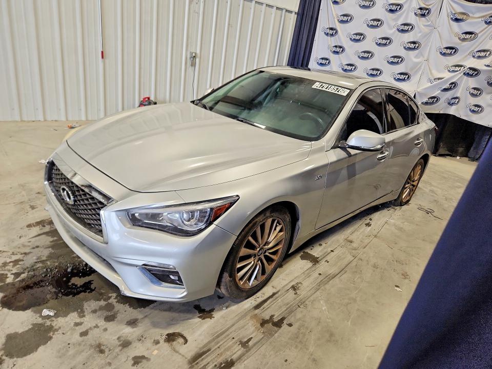 47918576 :رقم المزاد ، JN1EV7AR8JM441627 vin ، 2018 Infiniti Q50 مزاد بيع