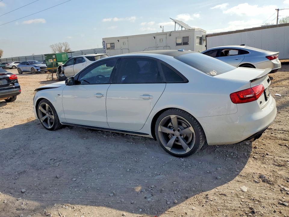 47987806 :رقم المزاد ، WAUFFAFL5FN045914 vin ، 2015 Audi A4 مزاد بيع