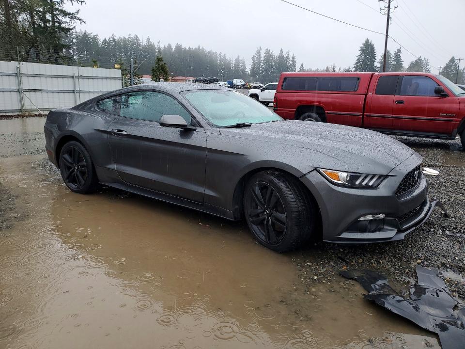 2017 Ford Mustang მანქანა იყიდება აუქციონზე, vin: 1FA6P8TH3H5323923, აუქციონის ნომერი: 45920846
