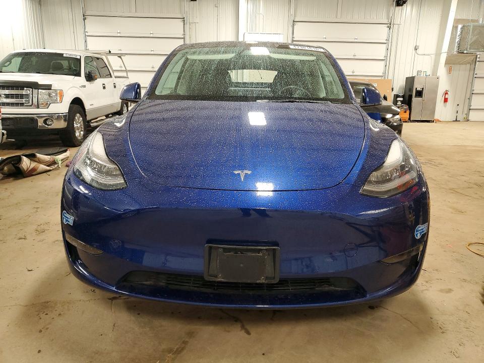 47301616 :رقم المزاد ، 5YJYGDEE5MF180089 vin ، 2021 Tesla Model Y مزاد بيع