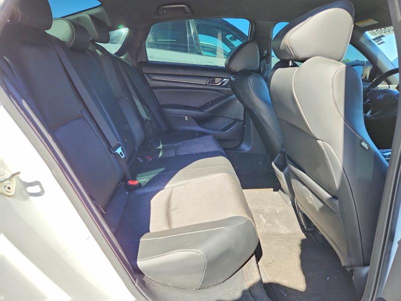 46210886 :رقم المزاد ، 1HGCV1F37NA099084 vin ، 2022 Honda Accord مزاد بيع