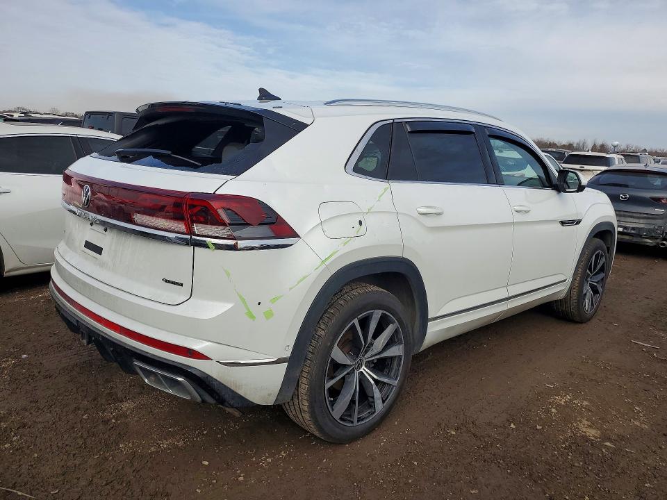 47007546 :رقم المزاد ، 1V2FE2CA9SC209071 vin ، 2025 Volkswagen Atlas Cross Sport مزاد بيع