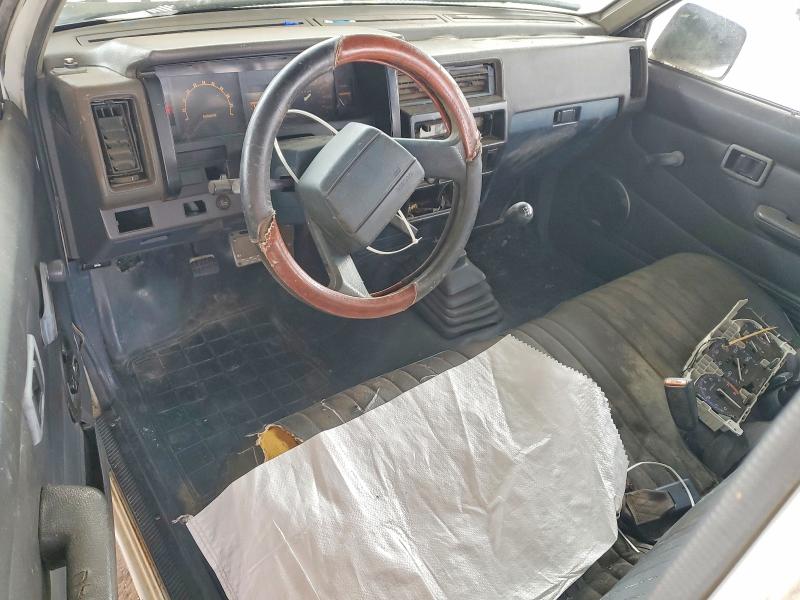 47153376 :رقم المزاد ، 1N6ND11S9KC364903 vin ، 1989 Nissan Truck مزاد بيع