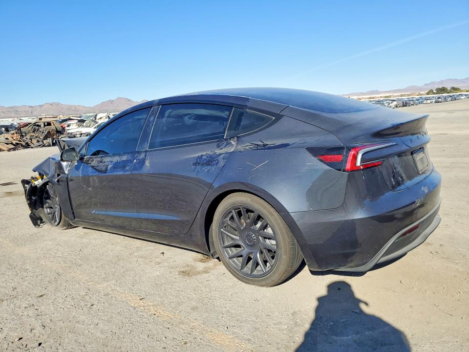 2025 Tesla Model 3 მანქანა იყიდება აუქციონზე, vin: 5YJ3E1EA6SF921357, აუქციონის ნომერი: 46410326