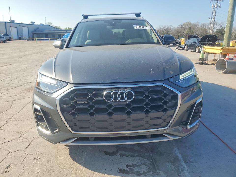 47464076 :رقم المزاد ، WA1EAAFY5N2099815 vin ، 2022 Audi Q5 مزاد بيع