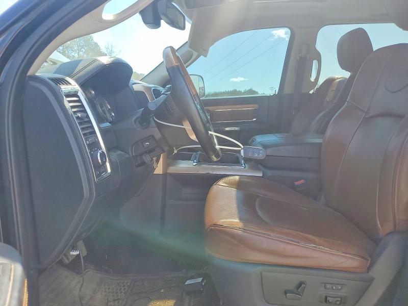 42045206 :رقم المزاد ، 3C6UR5GL1FG673766 vin ، 2015 Ram 2500 مزاد بيع