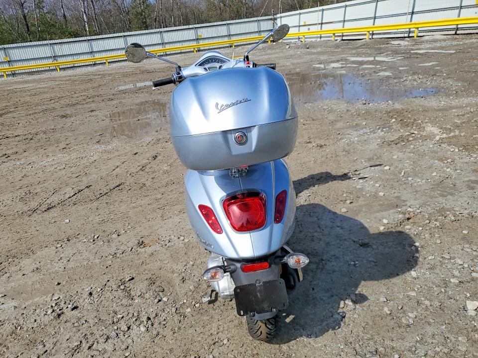 46750766 :رقم المزاد ، ZAPCA06B4N5105619 vin ، 2022 Vespa Primavera مزاد بيع