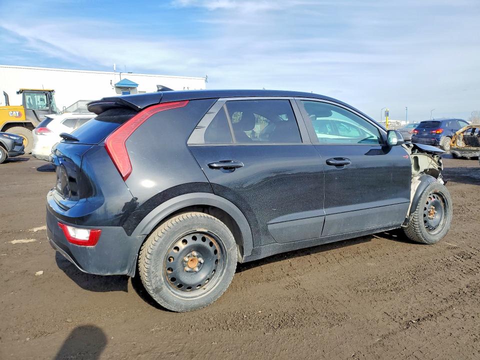 Продаж на аукціоні авто 2023 Kia Niro, vin: KNDCP3L18P5054965, номер лоту: 79926155