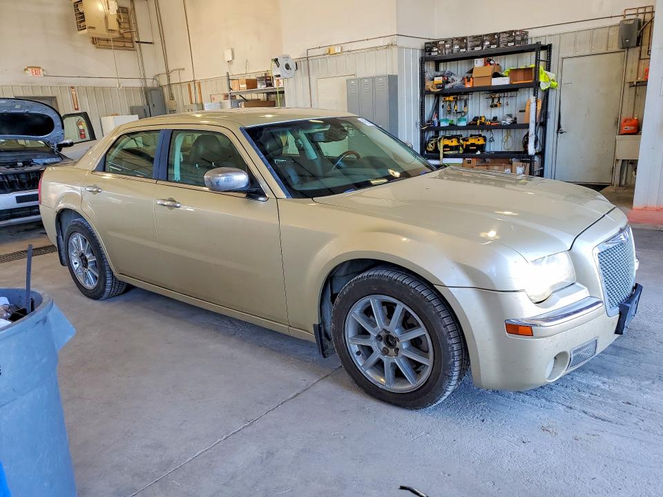 Продаж на аукціоні авто 2010 Chrysler 300c, vin: 2C3CK6CT7AH184810, номер лоту: 41599646