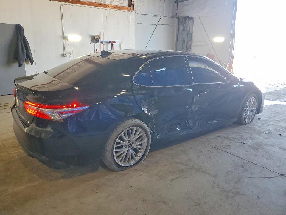 Aukcja sprzedaży 2018 Toyota Camry, vin: 4T1B11HK2JU030575, numer aukcji: 41710036