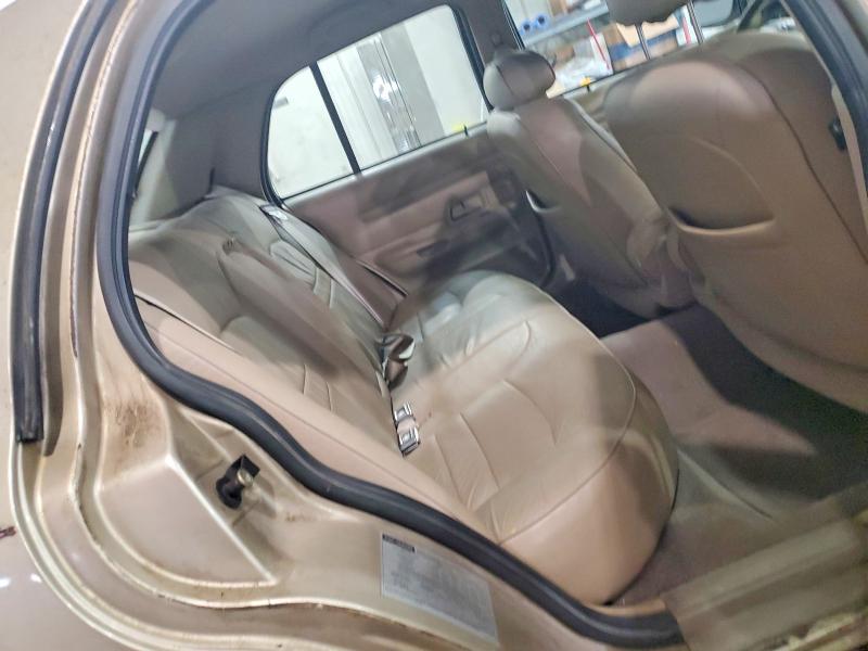 2000 Ford Crown Victoria მანქანა იყიდება აუქციონზე, vin: 2FAFP74W6YX116450, აუქციონის ნომერი: 79406095