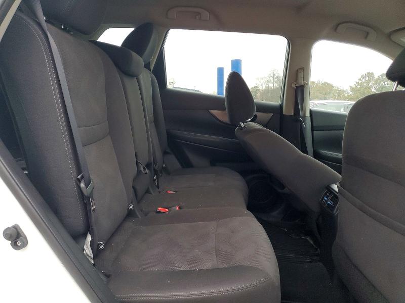 79854435 :رقم المزاد ، KNMAT2MV4GP664218 vin ، 2016 Nissan Rogue مزاد بيع