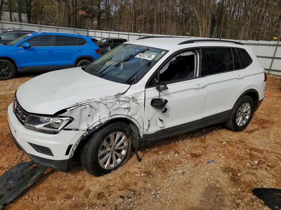 Продажа на аукционе авто 2020 Volkswagen Tiguan, vin: 3VV1B7AX0LM043467, номер лота: 46242196