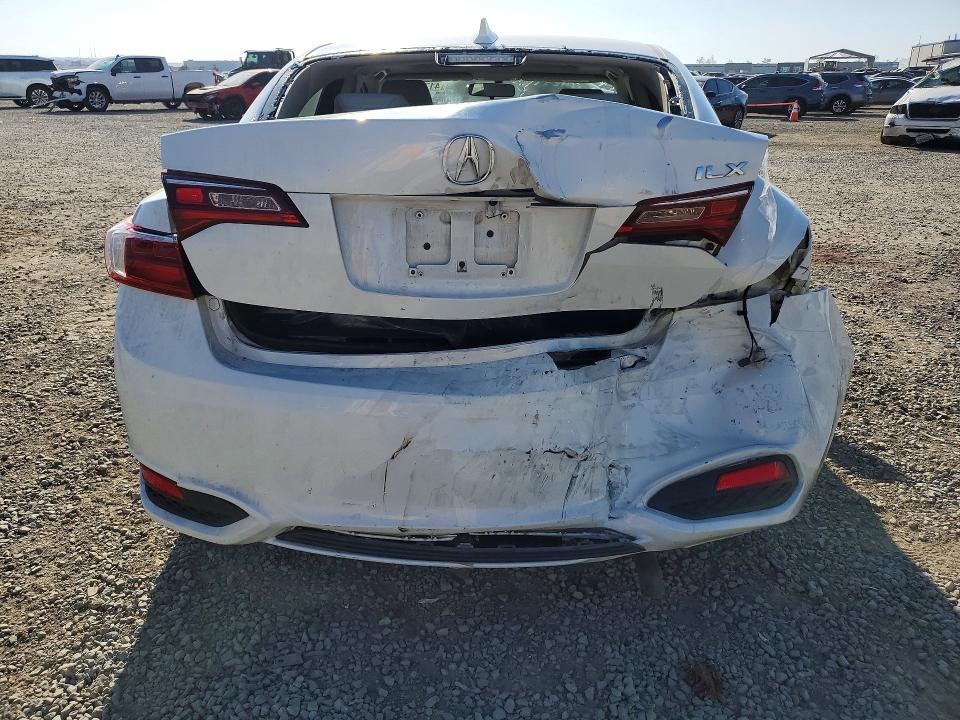 41770866 :رقم المزاد ، 19UDE2F35JA002369 vin ، 2018 Acura Ilx مزاد بيع