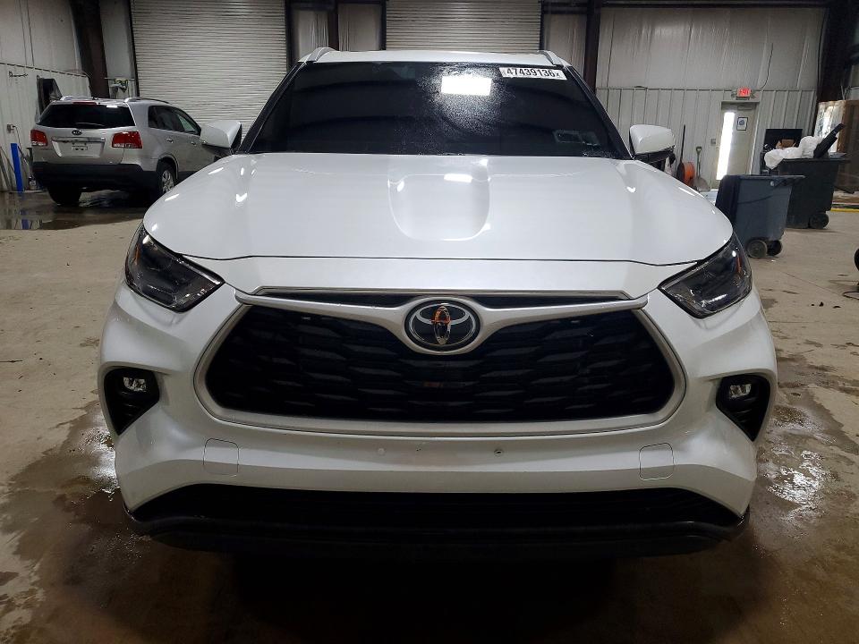 Aukcja sprzedaży 2022 Toyota Highlander, vin: 5TDGZRBH1NS578849, numer aukcji: 47439136