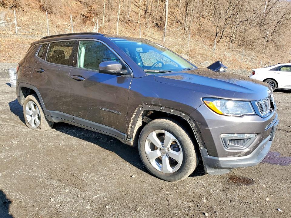 2019 Jeep Compass მანქანა იყიდება აუქციონზე, vin: 3C4NJDBB4KT827904, აუქციონის ნომერი: 46982666