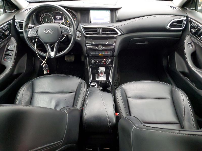 47561356 :رقم المزاد ، SJKCH5CR5JA055257 vin ، 2018 Infiniti Qx30 مزاد بيع