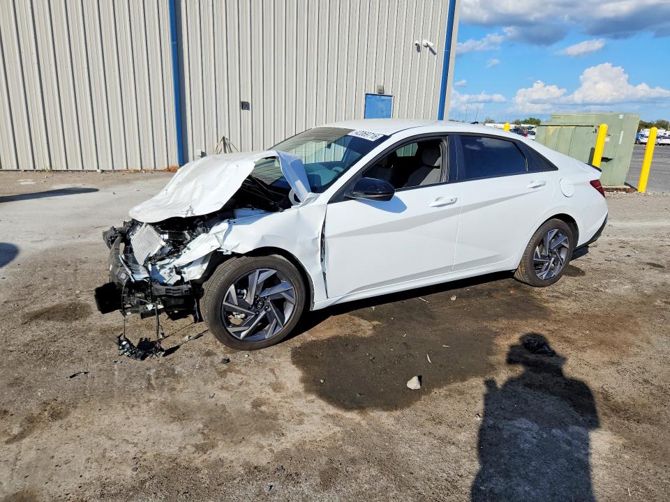 42069716 :رقم المزاد ، KMHLM4DG4SU070401 vin ، 2025 Hyundai Elantra مزاد بيع