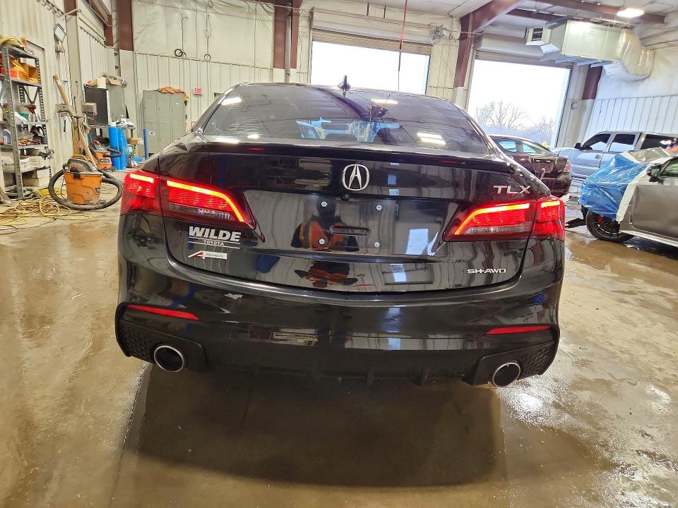 47444366 :رقم المزاد ، 19UUB3F69KA001574 vin ، 2019 Acura Tlx مزاد بيع