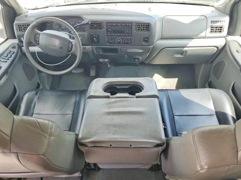 47900136 :رقم المزاد ، 1FTNW21F62EA59952 vin ، 2002 Ford F250 مزاد بيع