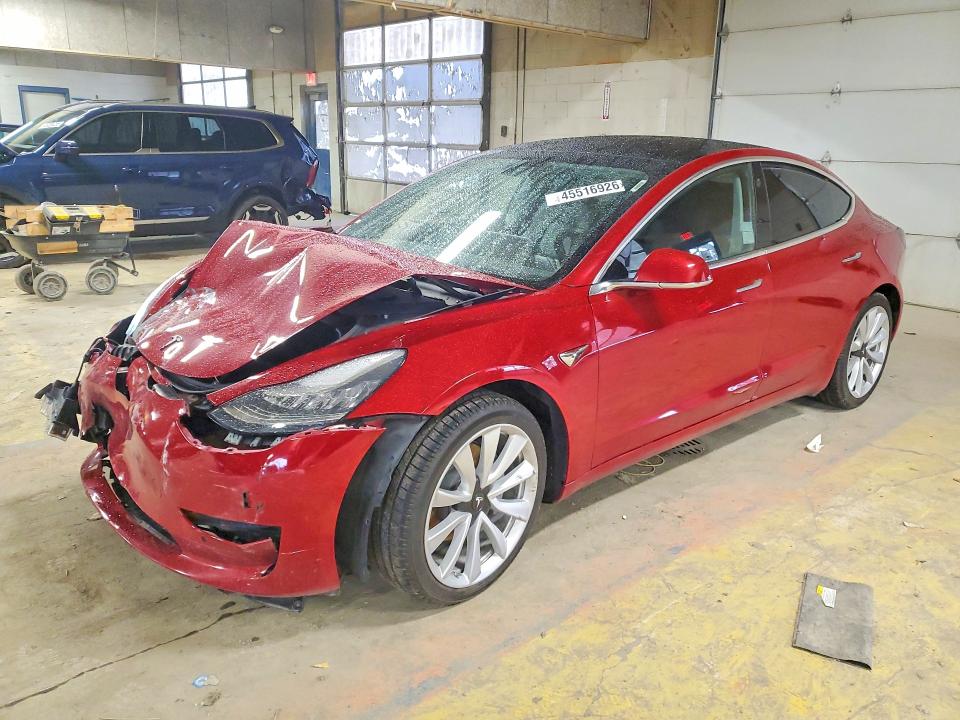 45516926 :رقم المزاد ، 5YJ3E1EB9KF413392 vin ، 2019 Tesla Model 3 مزاد بيع