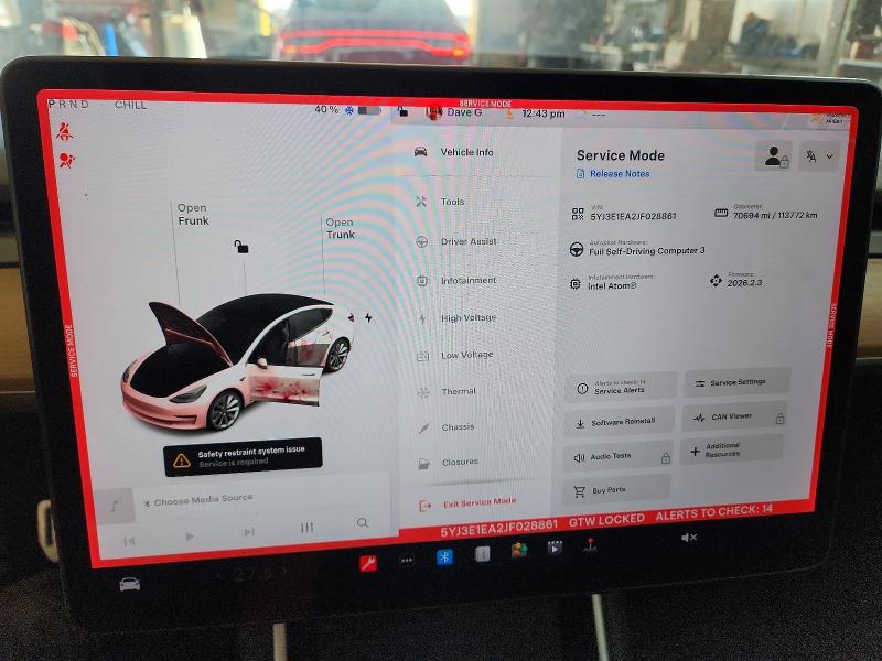41596706 :رقم المزاد ، 5YJ3E1EA2JF028861 vin ، 2018 Tesla Model 3 مزاد بيع