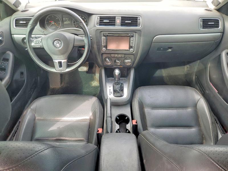 46882346 :رقم المزاد ، 3VWLL7AJ1EM378625 vin ، 2014 Volkswagen Jetta مزاد بيع