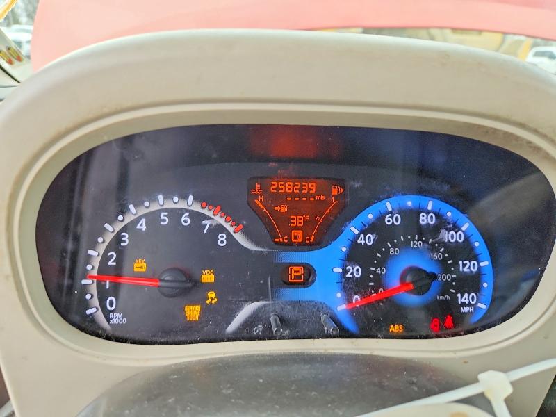 46511606 :رقم المزاد ، JN8AZ2KR7AT157630 vin ، 2010 Nissan Cube مزاد بيع