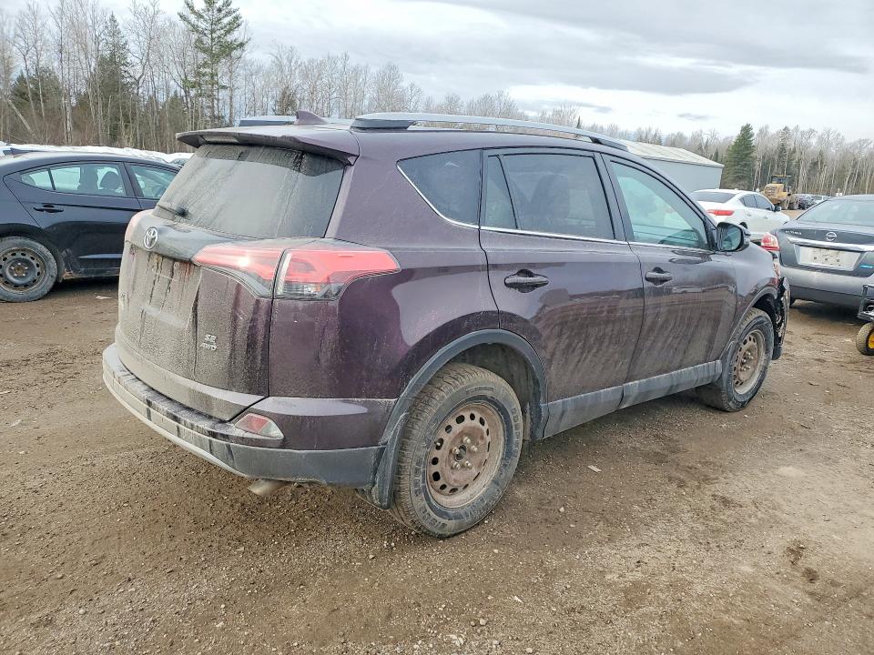 47299796 :رقم المزاد ، 2T3JFREV8JW760850 vin ، 2018 Toyota Rav4 مزاد بيع