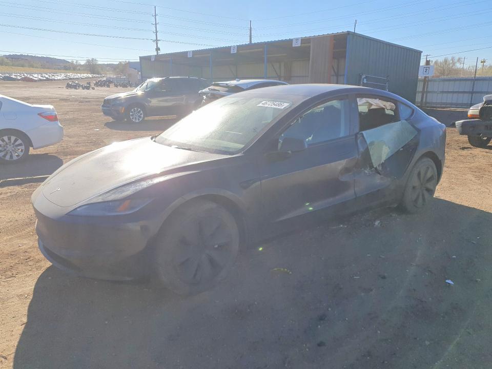 46725486 :رقم المزاد ، 5YJ3E1EA9SF983366 vin ، 2025 Tesla Model 3 مزاد بيع