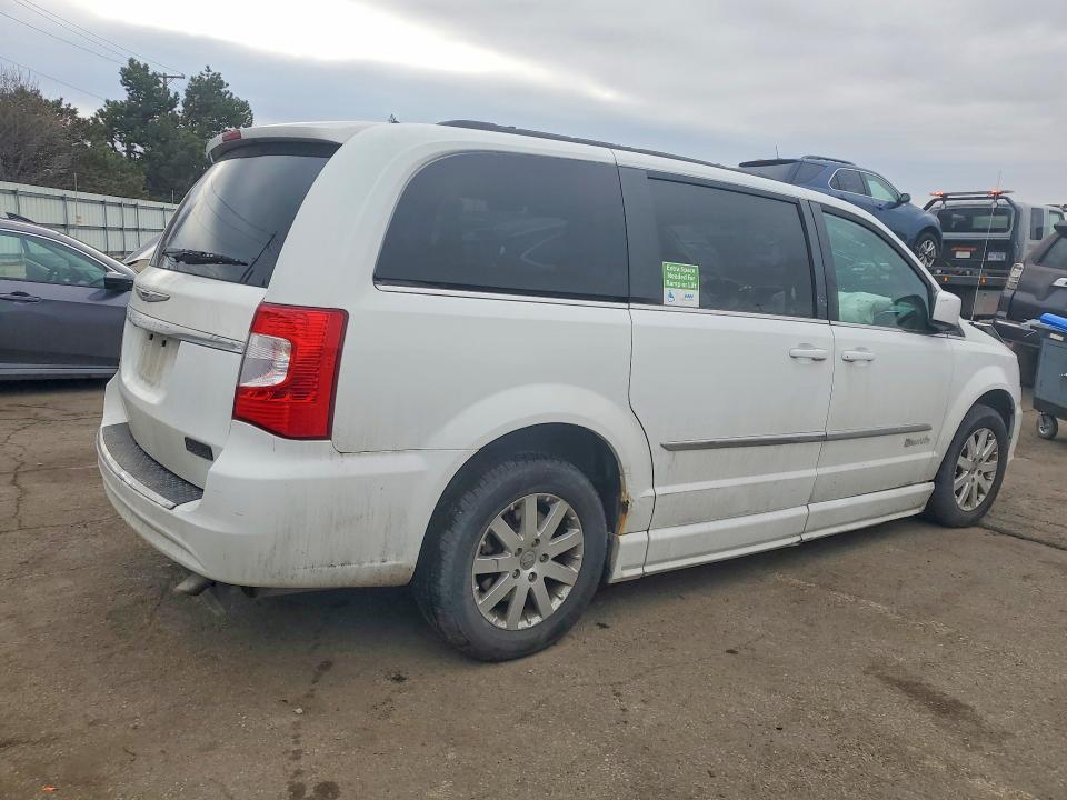 2014 Chrysler Town & Country მანქანა იყიდება აუქციონზე, vin: 2C4RC1BG0ER399469, აუქციონის ნომერი: 79247825