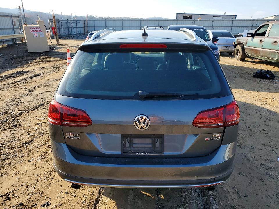 2017 Volkswagen Golf Alltrack მანქანა იყიდება აუქციონზე, vin: 3VWH17AU0HM517489, აუქციონის ნომერი: 41874756