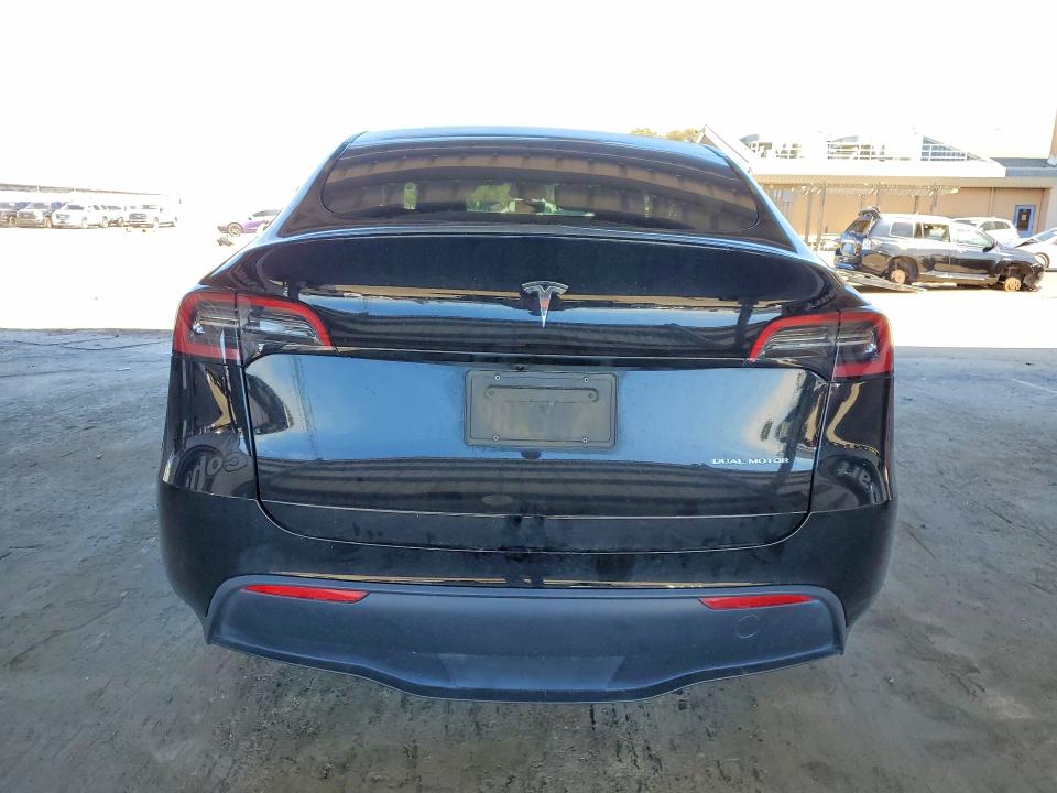 Aukcja sprzedaży 2023 Tesla Model Y, vin: 7SAYGAEE2PF926486, numer aukcji: 41811556