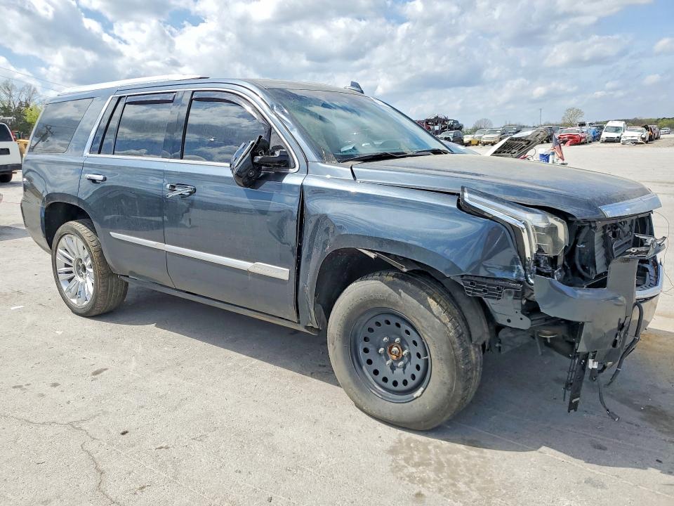 48060646 :رقم المزاد ، 1GYS4BKJ3KR194871 vin ، 2019 Cadillac Escalade مزاد بيع