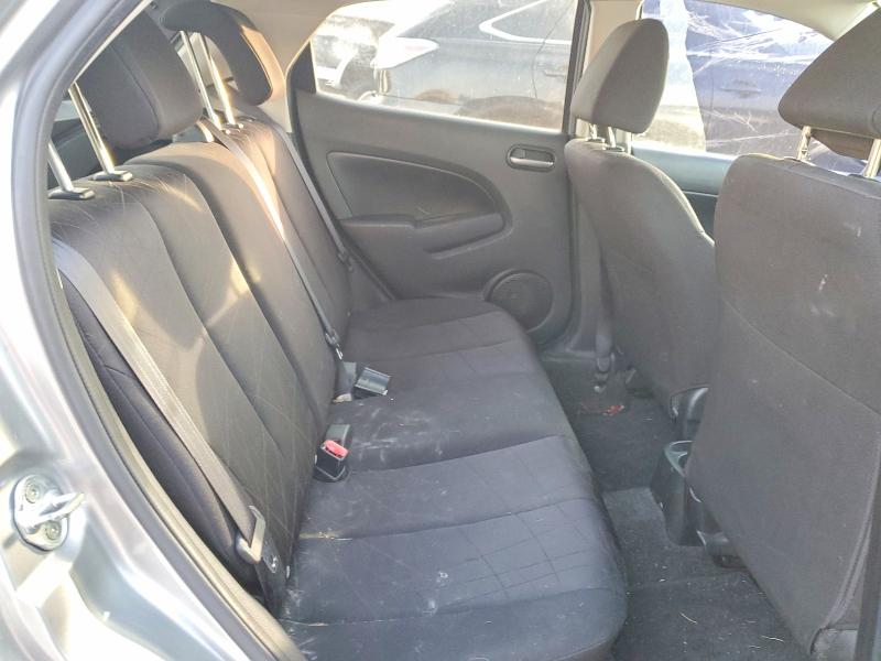 47104456 :رقم المزاد ، JM1DE1KZ1C0151051 vin ، 2012 Mazda Mazda2 مزاد بيع