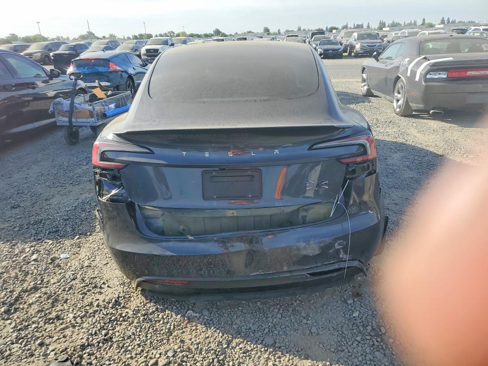 Продаж на аукціоні авто 2024 Tesla Model 3, vin: 5YJ3E1ET2RF832011, номер лоту: 47185416