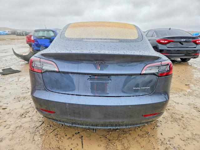 2018 Tesla Model 3 მანქანა იყიდება აუქციონზე, vin: 5YJ3E1EB1JF128572, აუქციონის ნომერი: 79587785