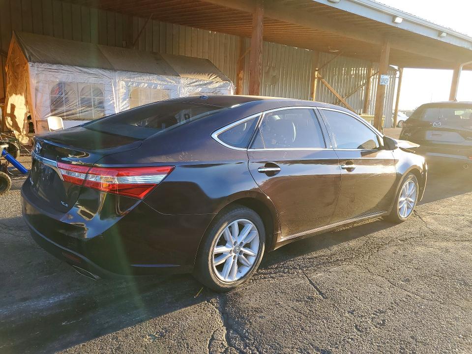 2015 Toyota Avalon მანქანა იყიდება აუქციონზე, vin: 4T1BK1EB9FU154660, აუქციონის ნომერი: 47559836