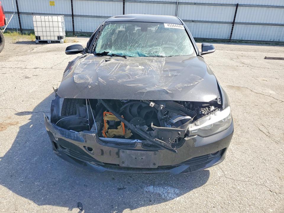 2014 Bmw 320 მანქანა იყიდება აუქციონზე, vin: WBA3B1G53ENS78672, აუქციონის ნომერი: 45564446
