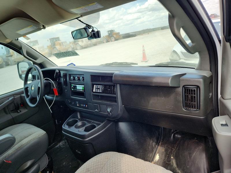 51552916 :رقم المزاد ، 1GCWGAF71R1289493 vin ، 2024 Chev Express G2500 مزاد بيع