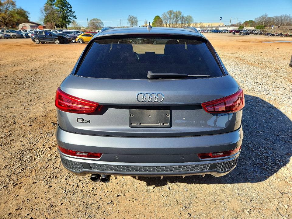 45824676 :رقم المزاد ، WA1FCCFS0HR017717 vin ، 2017 Audi Q3 مزاد بيع