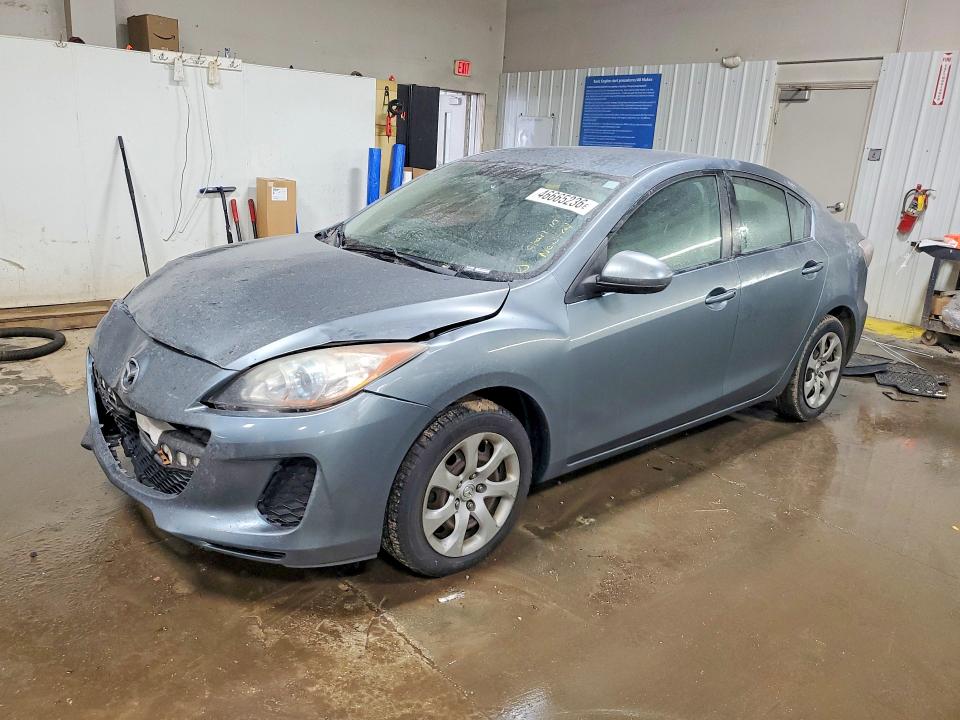 46665236 :رقم المزاد ، JM1BL1U70D1702350 vin ، 2013 Mazda 3 مزاد بيع