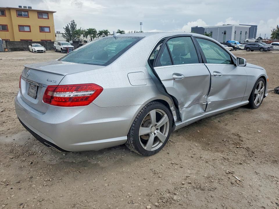 Продажа на аукционе авто 2011 Mercedes-benz E, vin: WDDHF8HB6BA481669, номер лота: 46124286