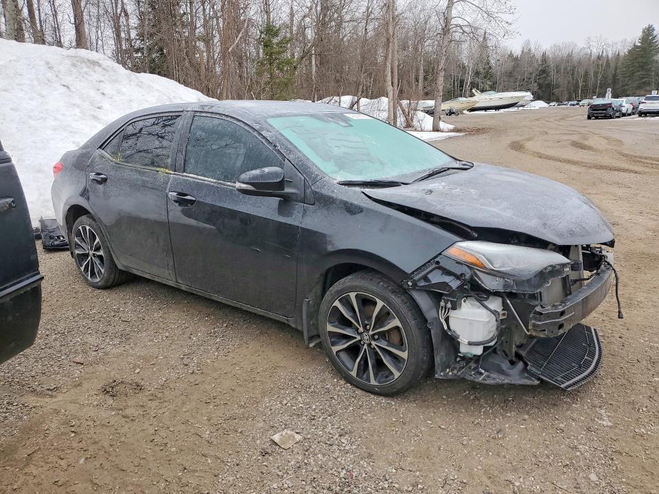 Продажа на аукционе авто 2018 Toyota Corolla, vin: 2T1BURHE2JC056031, номер лота: 45838596